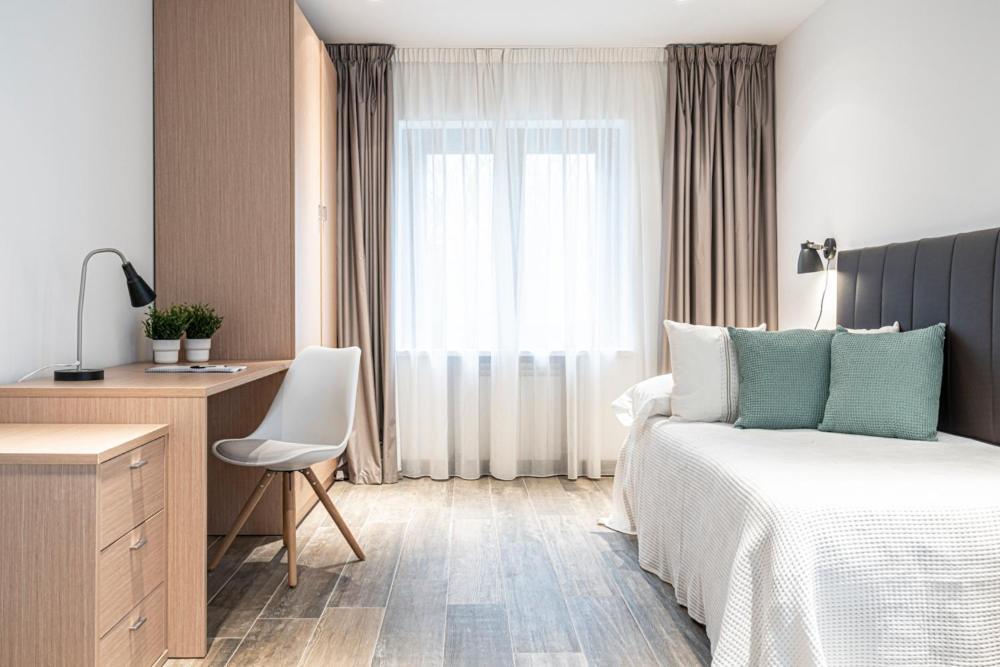 Met Pamplona Hotell Exteriör bild