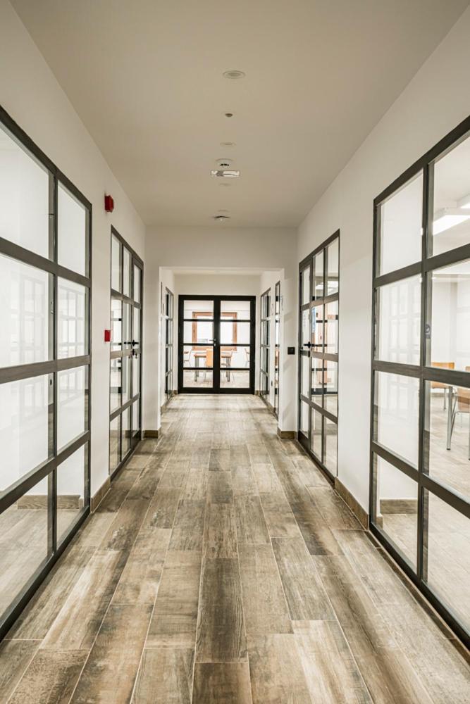 Met Pamplona Hotell Exteriör bild